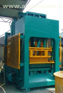 環(huán)保型免燒磚機(jī) 華中機(jī)械引領(lǐng)長沙綠色建材新潮流