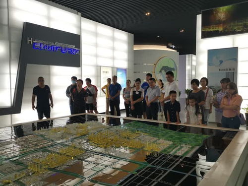 兩岸一家親，文化共繁榮 臺(tái)灣高雄經(jīng)貿(mào)文化促進(jìn)會(huì)通州交流考察側(cè)記