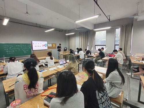 筑安全防線，繪平安校園——建筑與景觀設(shè)計(jì)學(xué)院開展安全教育主題團(tuán)日活動暨安防系統(tǒng)設(shè)計(jì)施工服務(wù)研討